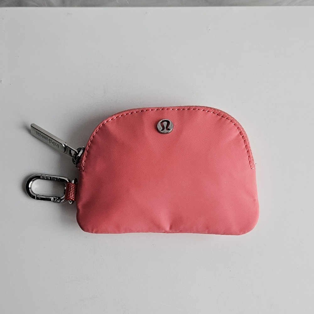 Lululemon Pink Coin Pouch / Mini Zip Pouch – From Dual Wristlet Set